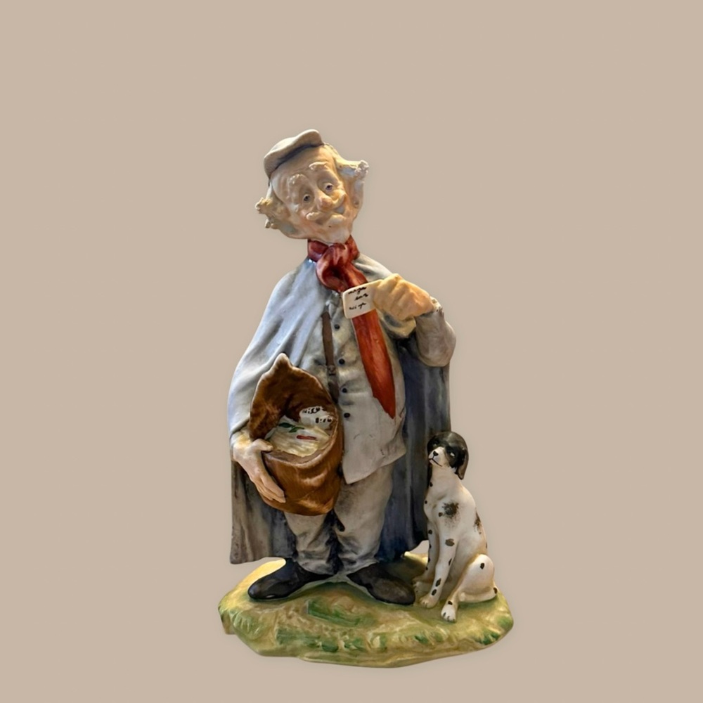 Vintage Hand Painted Porcelain Traveler Figurine w/ Dog 4974